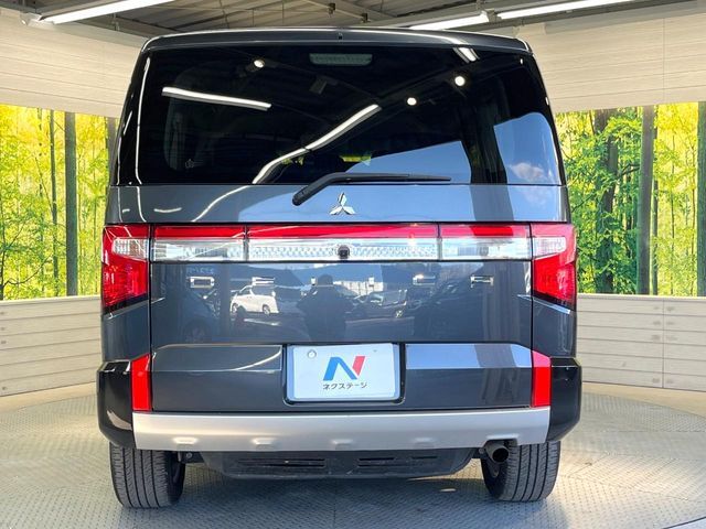 DELICA D:5 4WD