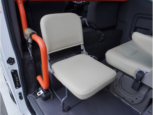 NV350 CARAVAN 1.15t