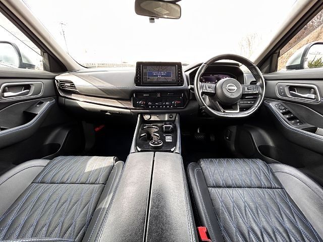 X-TRAIL HYBRID 4WD