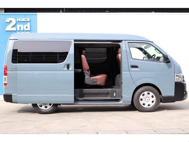 HIACE van 2WD