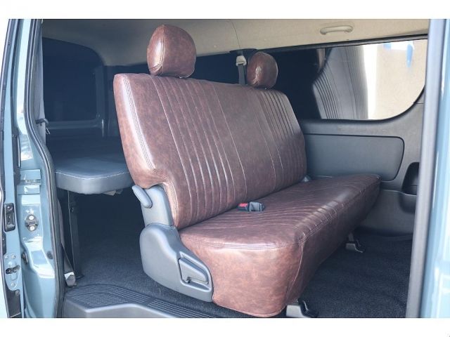 HIACE van 2WD
