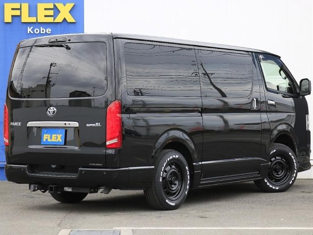 HIACE van 4WD