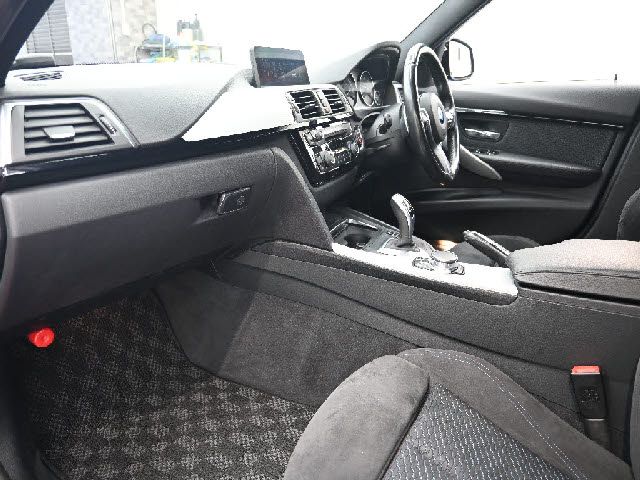 BMW 3 Series sedan