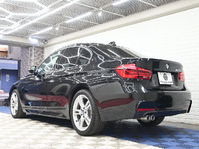 BMW 3 Series sedan