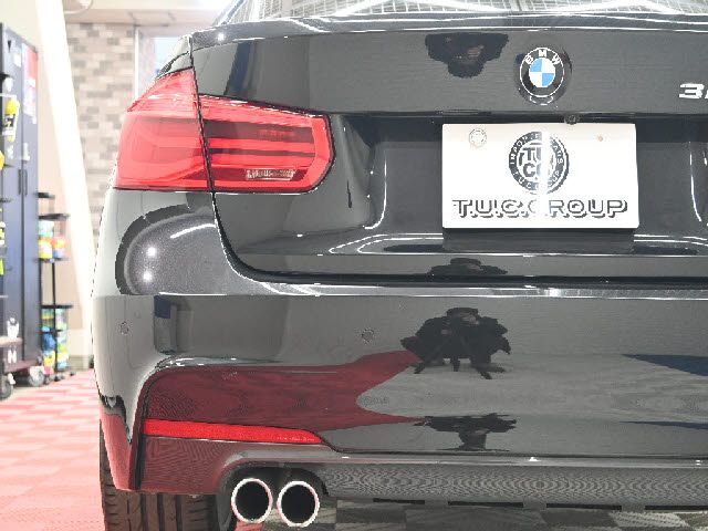 BMW 3 Series sedan
