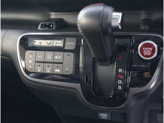 N-BOX CUSTOM