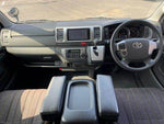 REGIUSACE 2WD van