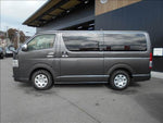 REGIUSACE 2WD van