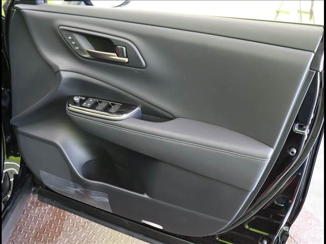 CROWN SPORT