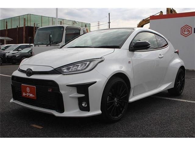 GR YARIS