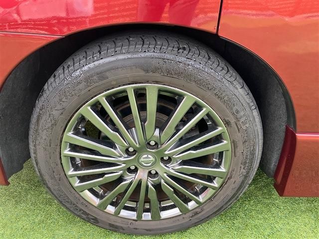 ELGRAND  4WD