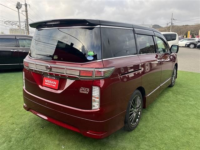 ELGRAND  4WD
