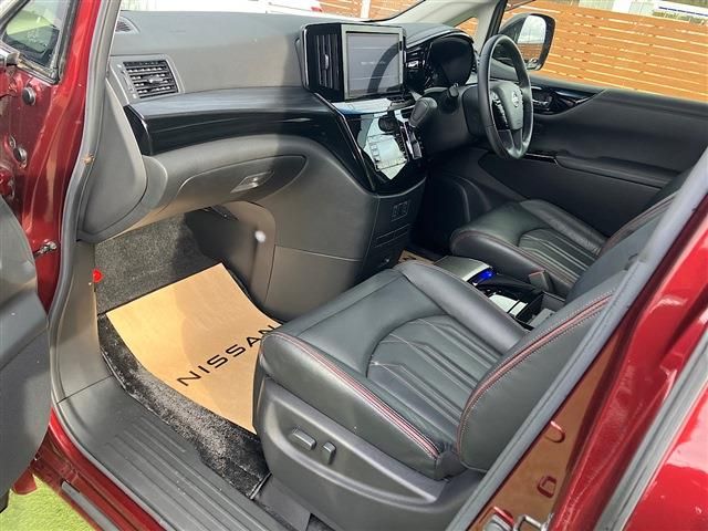 ELGRAND  4WD