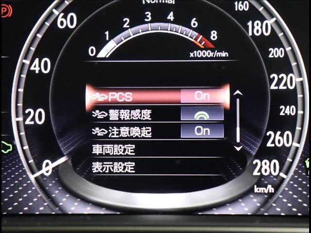 LEXUS LS500h 4WD