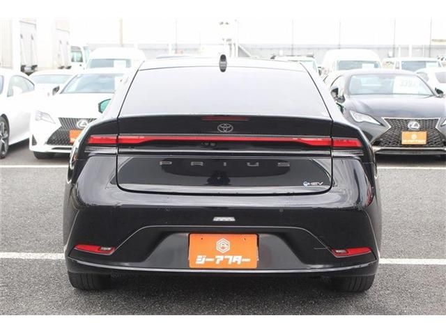 PRIUS 4WD