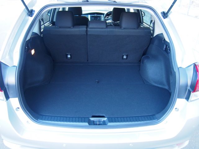 COROLLA FIELDER