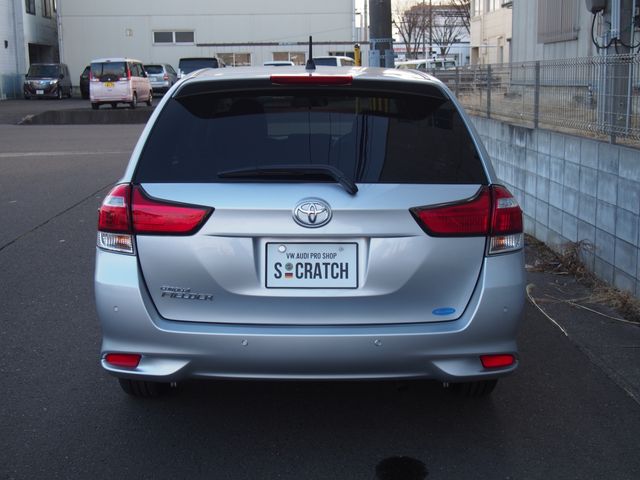 COROLLA FIELDER