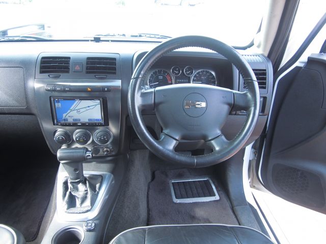 HUMMER H3