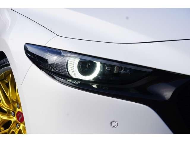MAZDA3 FASTBACK
