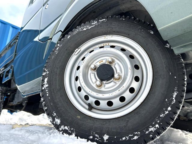 CARRY truck 4WD