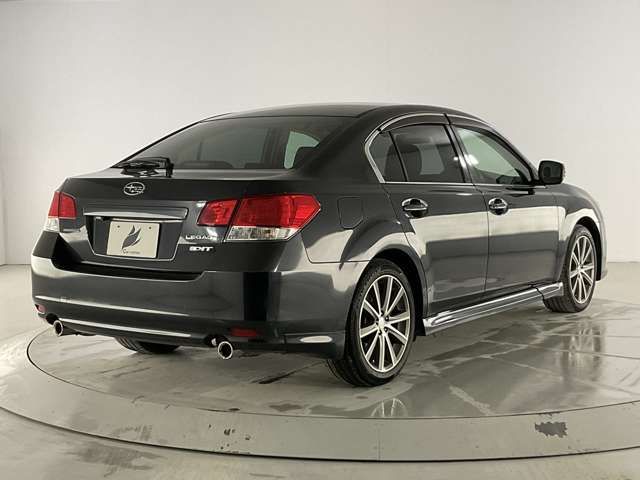 LEGACY B4