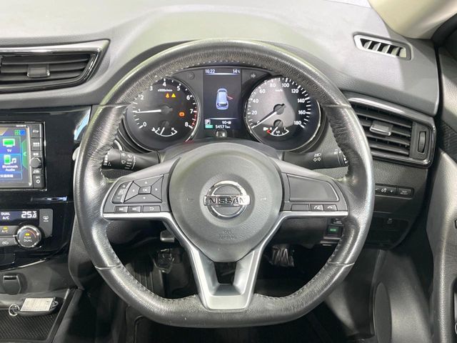 X-TRAIL 2WD