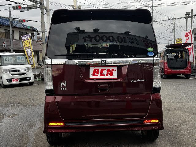 N BOX CUSTOM