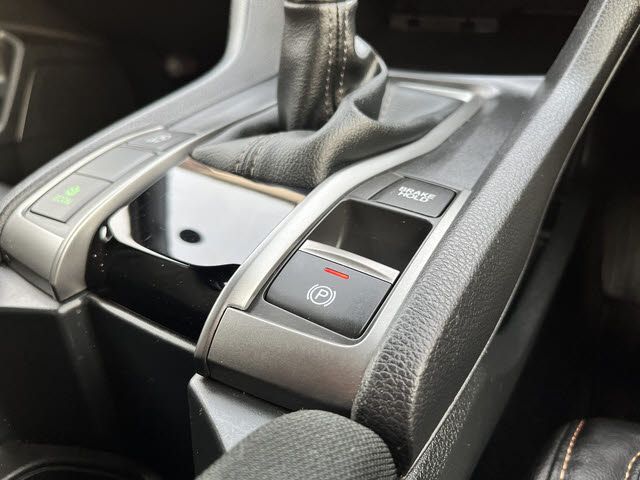 CIVIC hatchback