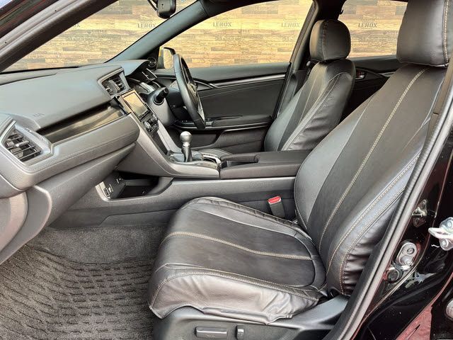 CIVIC hatchback