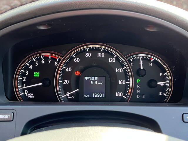 CROWN sedan 4WD
