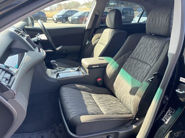 CROWN sedan 4WD