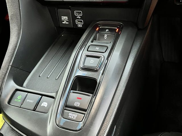 INSIGHT sedan