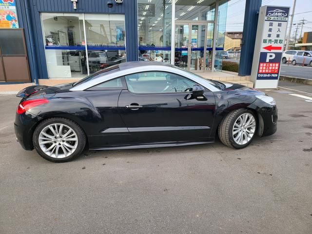 PEUGEOT RCZ