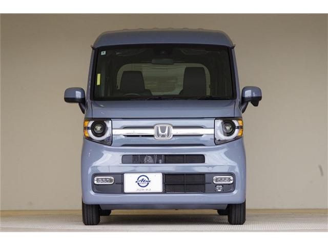 N-VAN