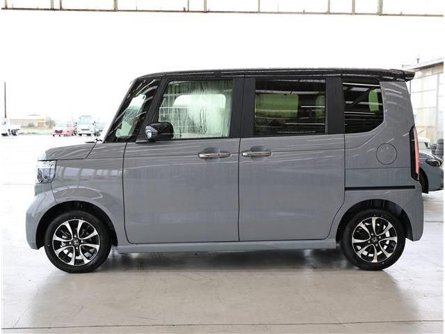 N-BOX CUSTOM