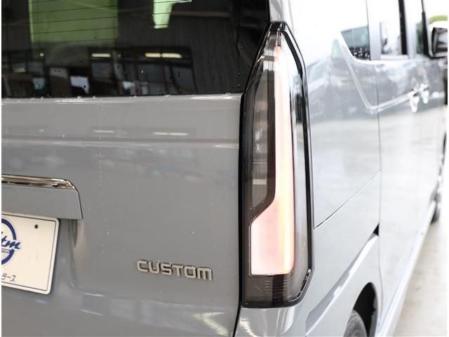 N-BOX CUSTOM