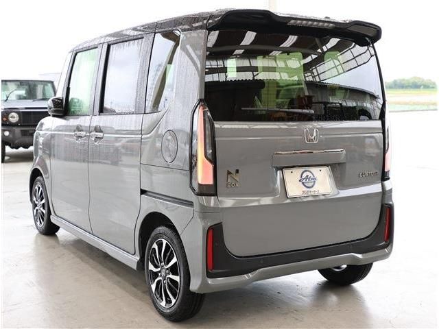 N-BOX CUSTOM