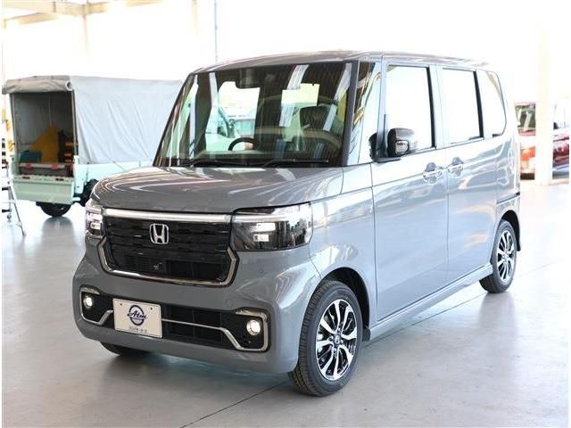 N BOX CUSTOM