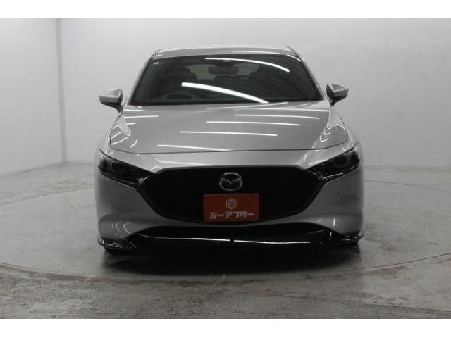 MAZDA3 FASTBACK