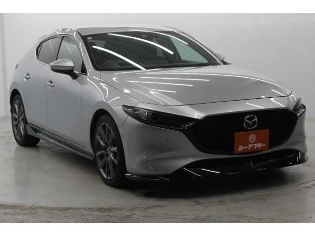 MAZDA3 FASTBACK