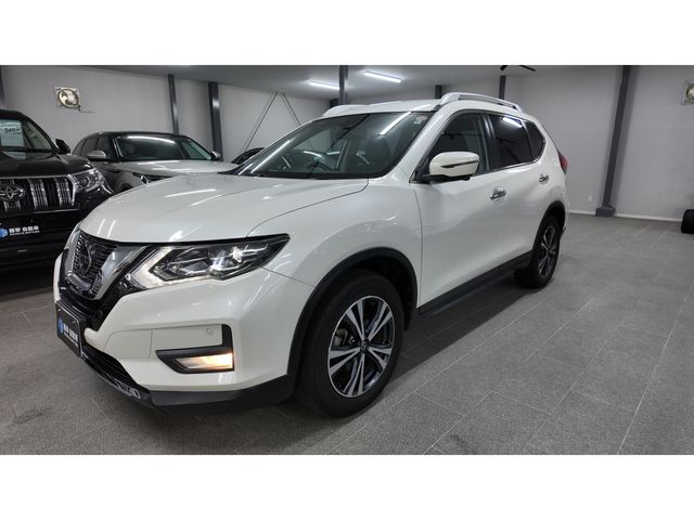 X-TRAIL 2WD