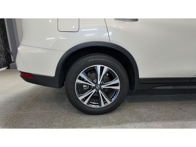 X-TRAIL 2WD