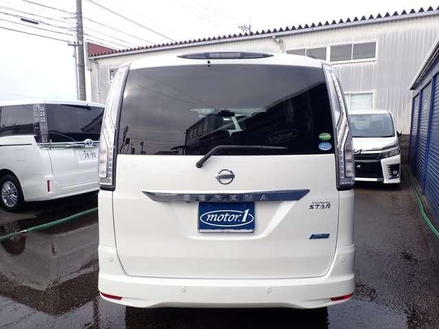 SERENA S-HYBRID 4WD