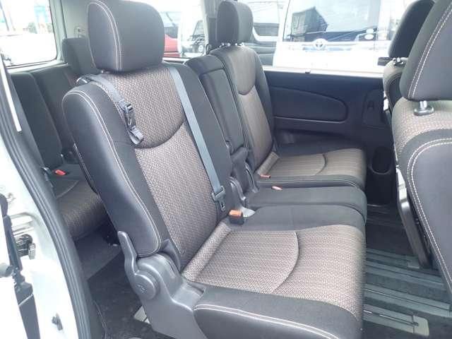 SERENA S-HYBRID 4WD