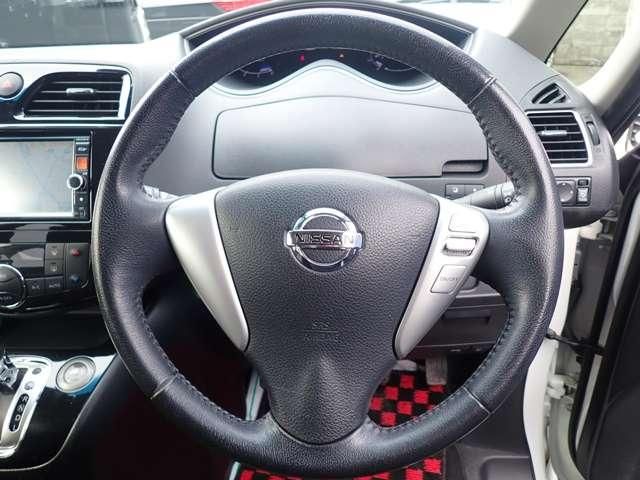 SERENA S-HYBRID 4WD