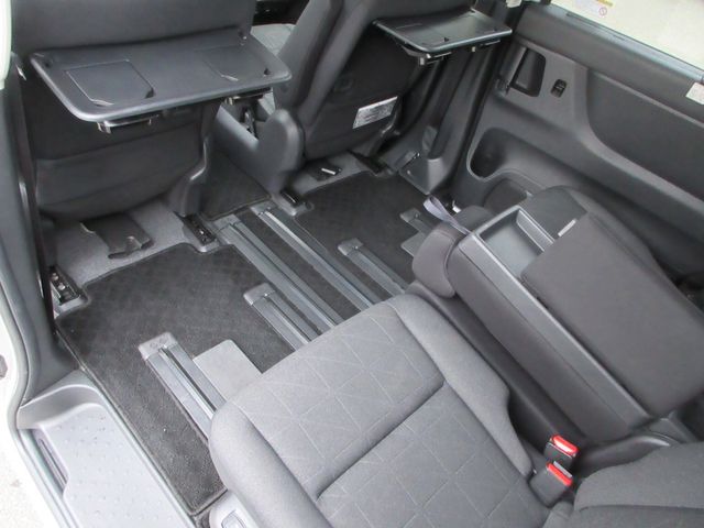 SERENA  WG 4WD