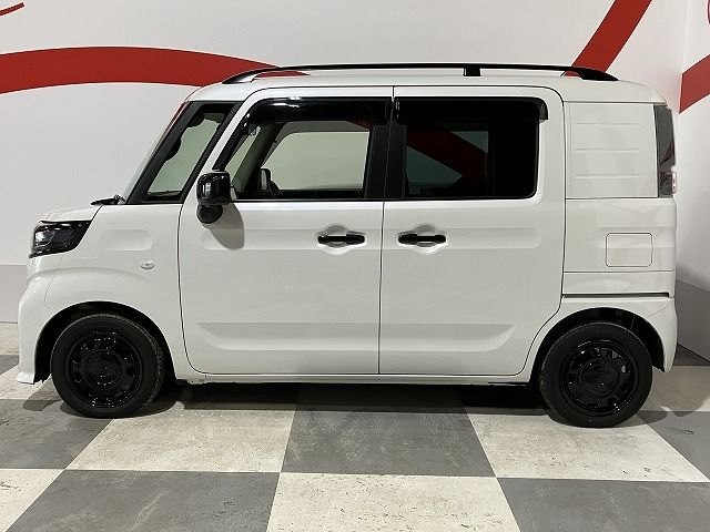 Spacia BASE 4WD