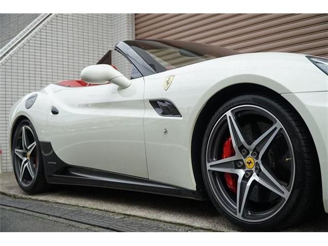 FERRARI California 30