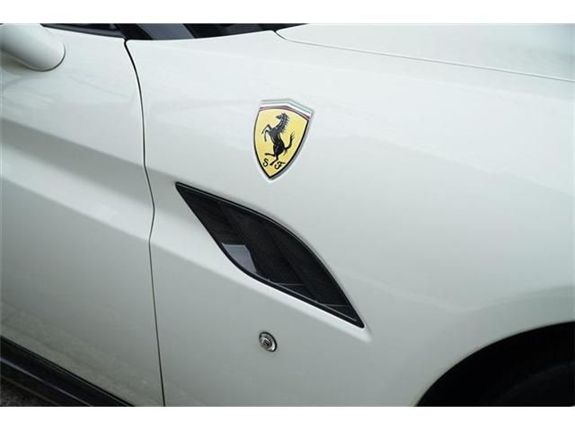 FERRARI California 30