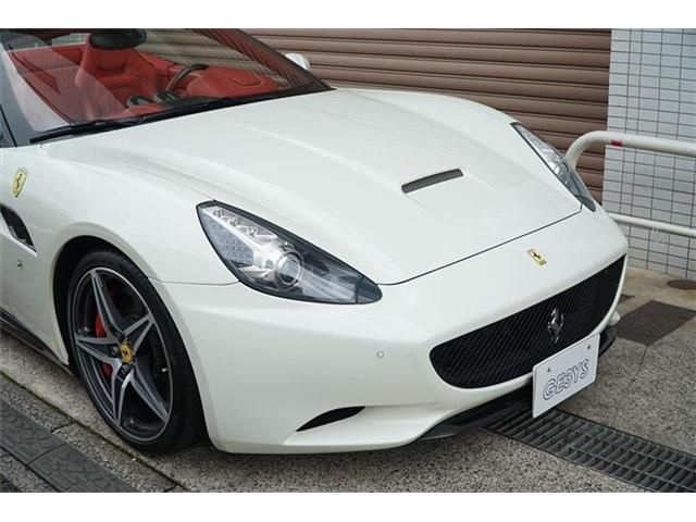 FERRARI California 30